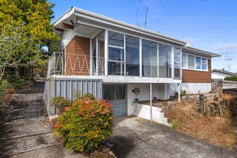 142 Welcome Bay Road, Welcome Bay, Tauranga - Carousel 2
