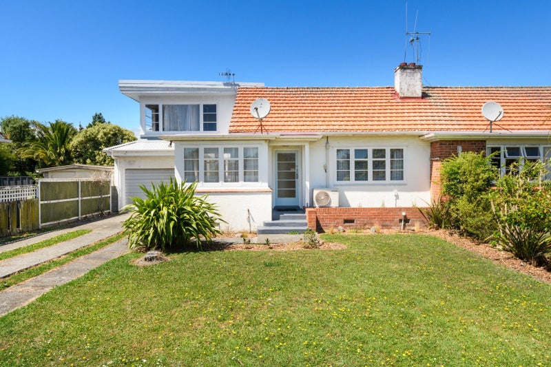248 College Street, West End, Palmerston North - Carousel 2