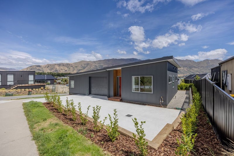 3 Landsborough Lane, Wanaka, Wānaka - Carousel 2