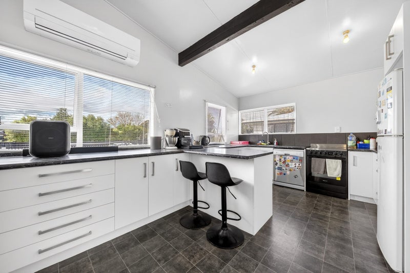 33 Waterhouse Street, Masterton - Carousel 2