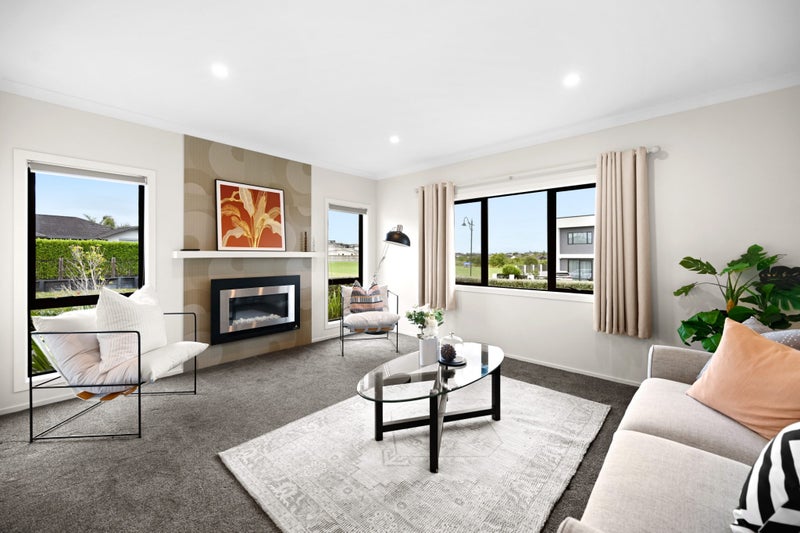 1 Helenslee Court, Flagstaff, Hamilton - Carousel 2