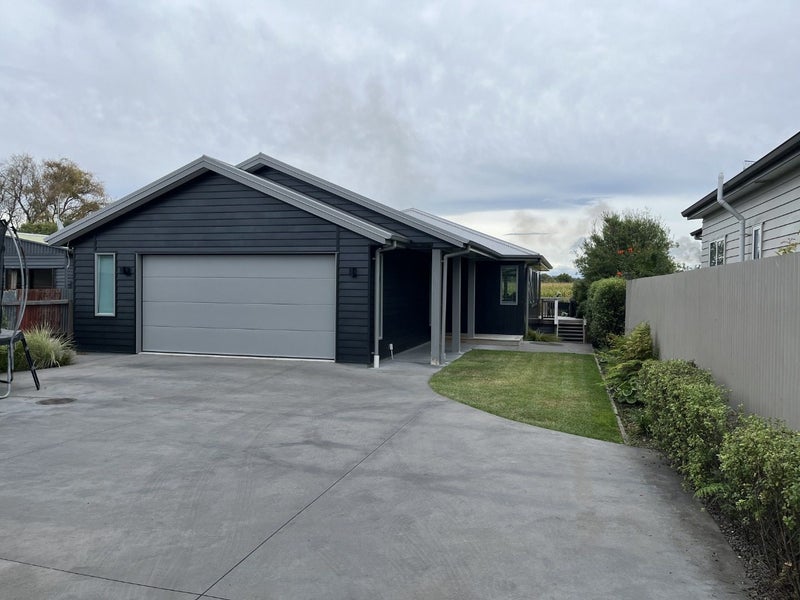 41A Te Awa Avenue, Te Awa, Napier - Carousel 1