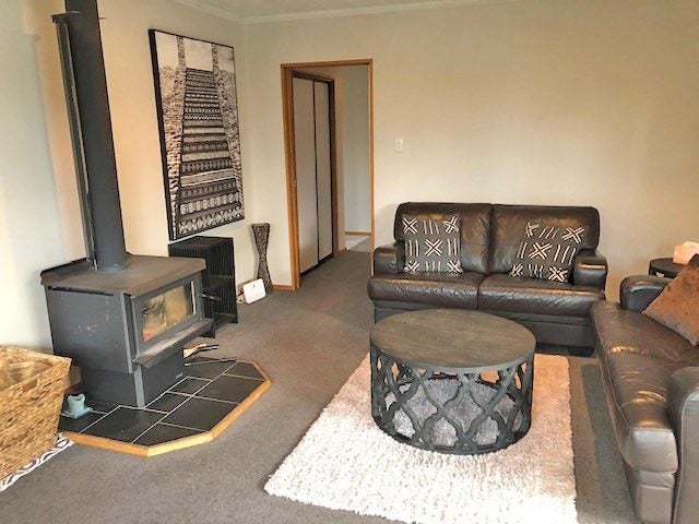 11 Totara Drive, Oxford, Oxford - Carousel 2