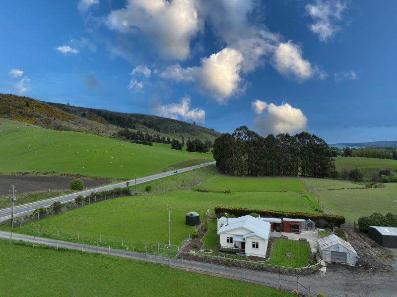 856 Allanton-Waihola Road, Allanton, Mosgiel - Carousel 10