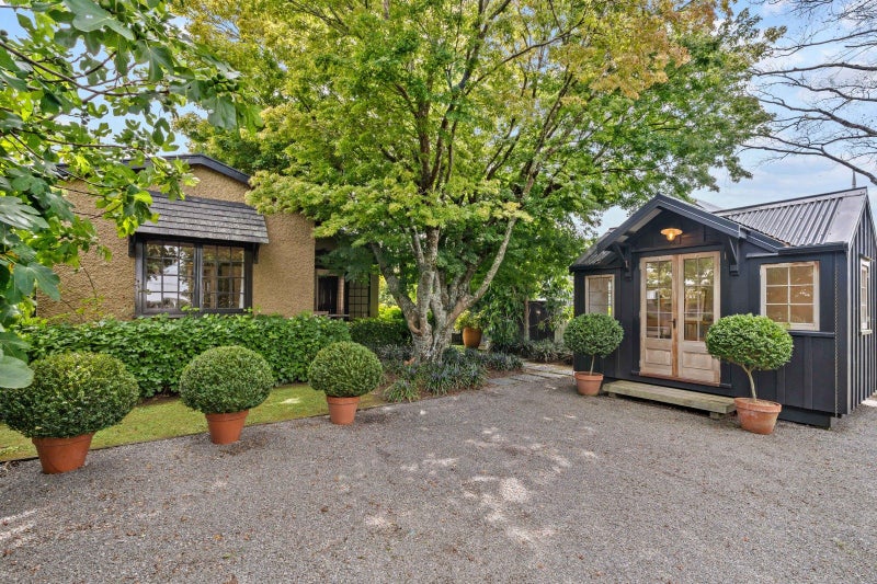 28 Kempton Street, Greytown - Carousel 1