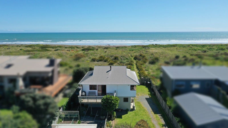 27A Rua Avenue, Waitarere Beach, Levin - Carousel 2
