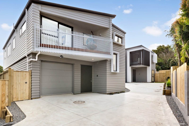 56B Jandell Crescent, Bucklands Beach, Auckland - Carousel 2
