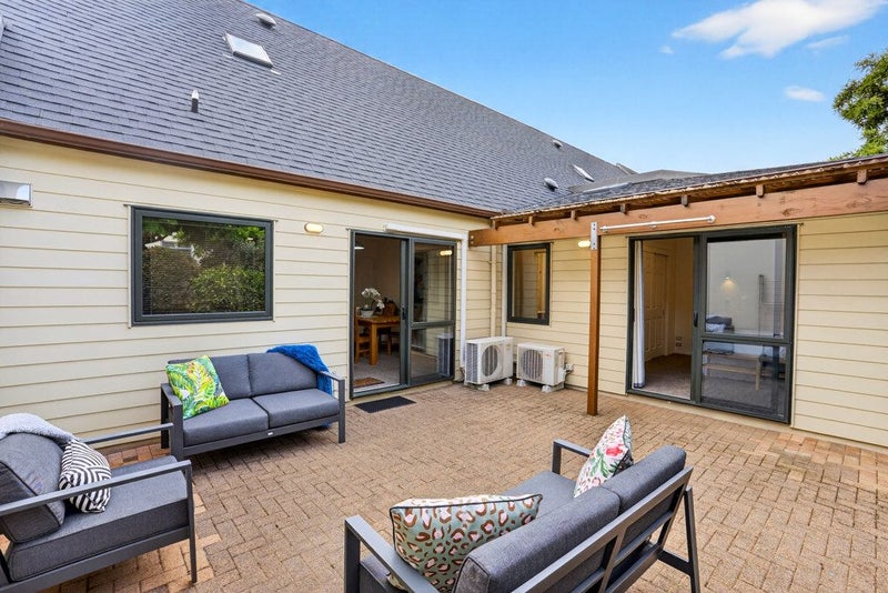 15G Vinograd Drive, Te Atatu Peninsula, Auckland - Carousel 1