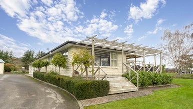 424 Masterton Castlepoint Road, Te Ore Ore, Masterton - Carousel 1
