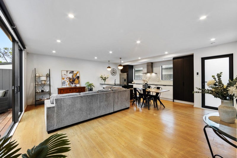 3/27 Springfield Road, St Albans, Christchurch - Carousel 1