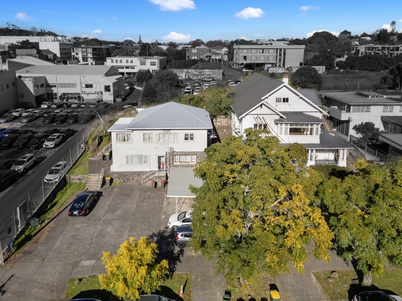 4/4 Edgerley Avenue, Epsom, Auckland - Carousel 1