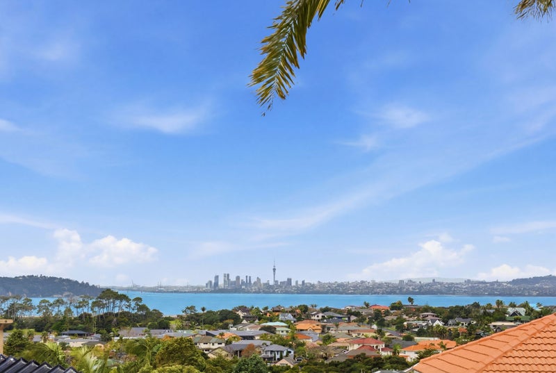 157E Hobsonville Road, West Harbour, Auckland - Carousel 1