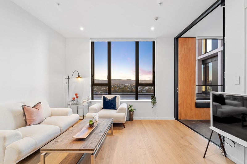 1001/1 Buscomb Avenue, Henderson, Auckland - Carousel 2
