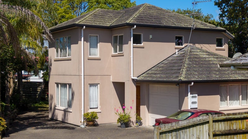 20A Latham Avenue, Pakuranga, Auckland - Carousel 2