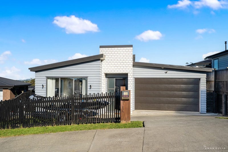 12A Crows Road, Swanson, Auckland - Carousel 1