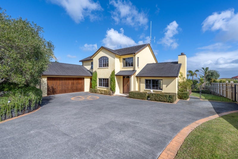 49 Westerham Drive, Dannemora, Auckland - Carousel 1