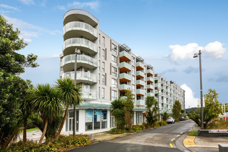 201/5 Rose Garden Lane, Albany, Auckland - Carousel 19