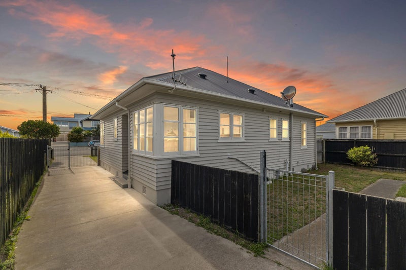 22 Oram Avenue, New Brighton, Christchurch - Carousel 2