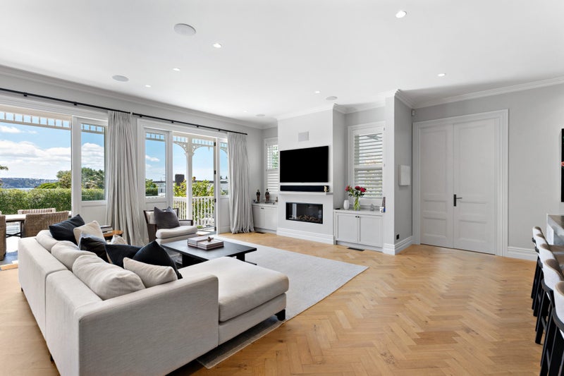 21 Herne Bay Road, Herne Bay, Auckland - Carousel 2