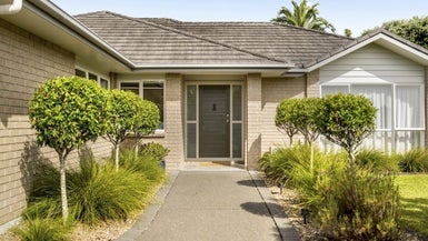 12 Pony Park Place, Beachlands, Auckland - Carousel 1