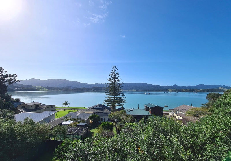 2475 Wyuna Bay Road, Wyuna Bay, Coromandel - Carousel 2