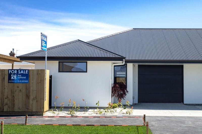 45 William Street, ASHBURTON, Ashburton - Carousel 1