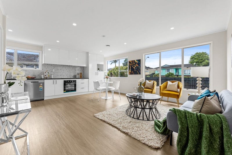 43 Zelda Avenue, Clover Park, Auckland - Carousel 2