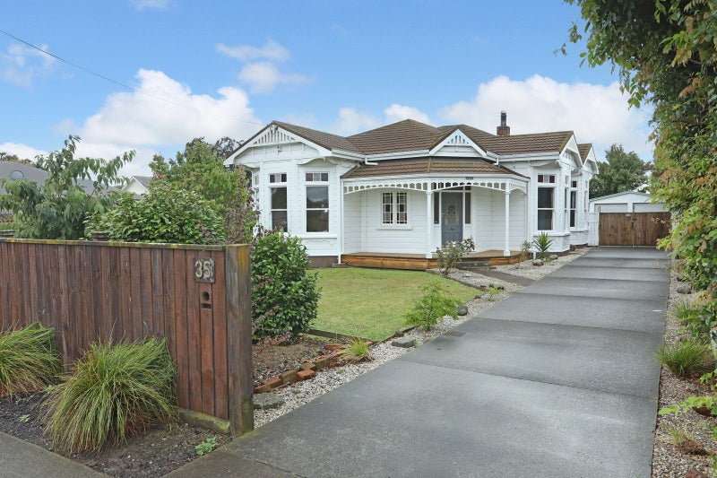 35 Denbigh Street, Feilding, Feilding - Carousel 1