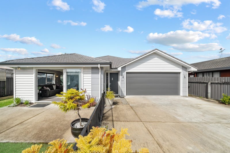33A Sheridan Crescent, Trentham, Upper Hutt - Carousel 1