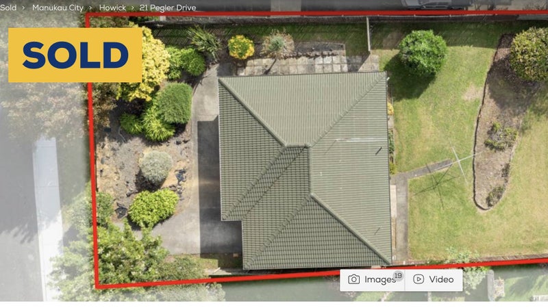 21 Pegler Drive, Howick, Auckland - Carousel 1