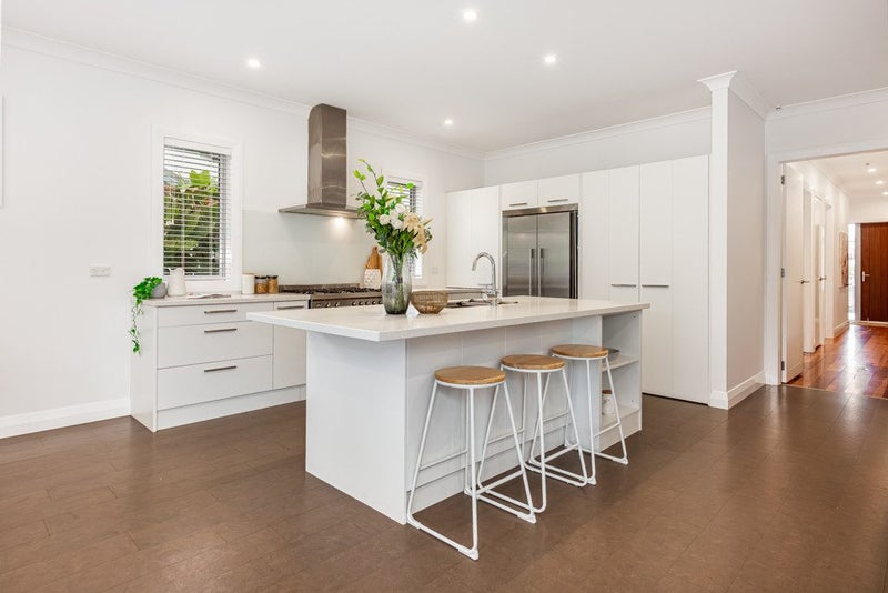 3 Steyne Avenue, Plimmerton, Porirua - Carousel 2