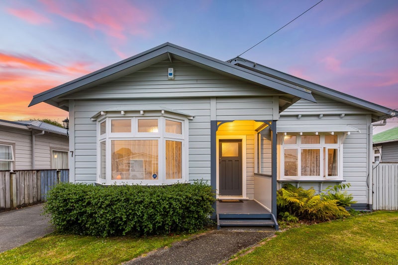 7 North Street, Petone, Lower Hutt - Carousel 18