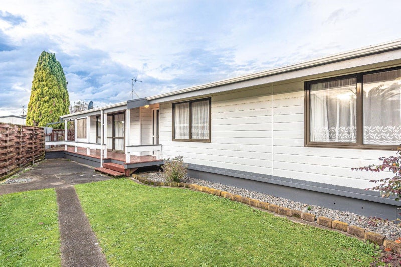 70 Lincoln Road, Springvale, Whanganui - Carousel 1