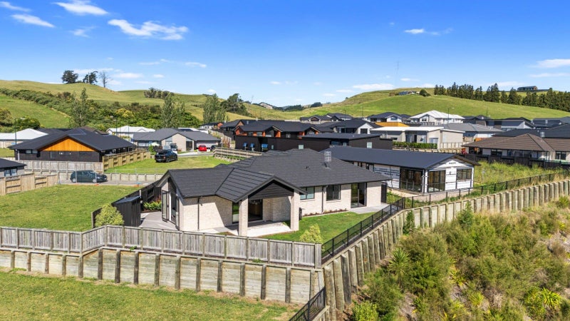 166 Adler Drive, Ohauiti, Tauranga - Carousel 23