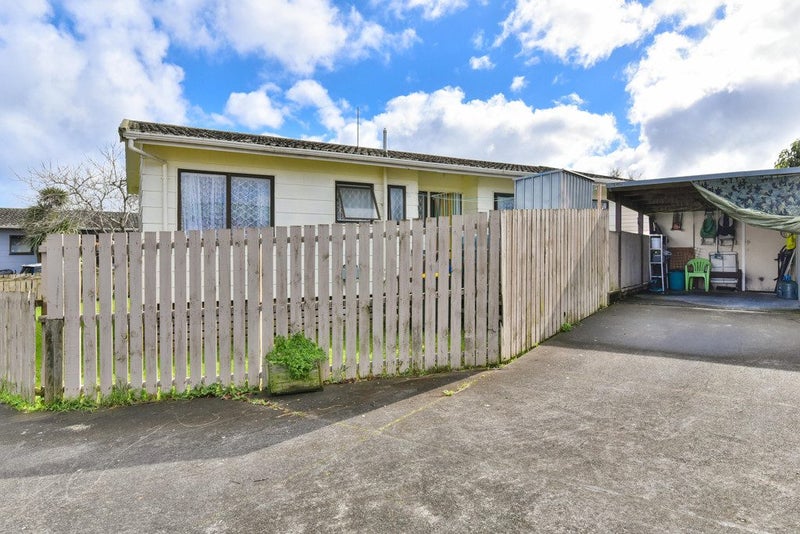 3/114 Finlayson Avenue, Clendon Park, Auckland - Carousel 1
