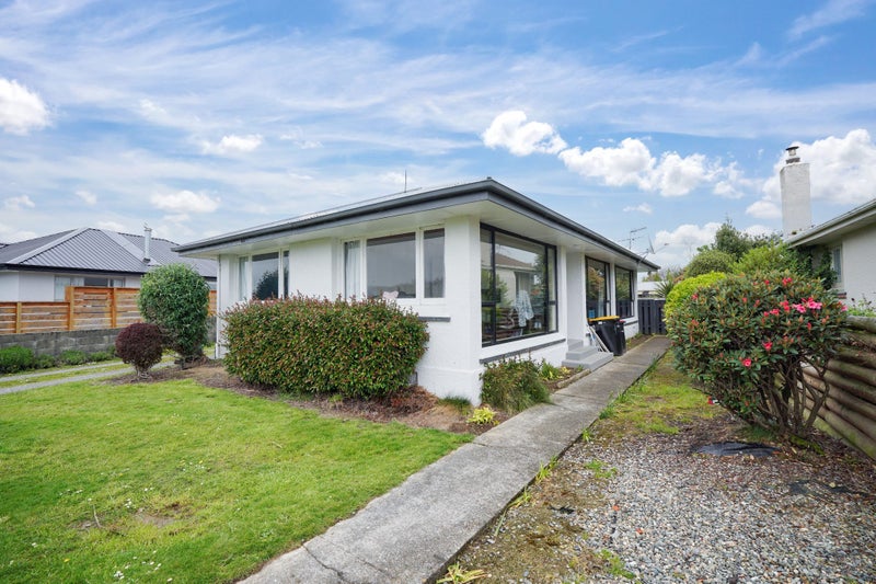 42 Eden Crescent, Glengarry, Invercargill - Carousel 1