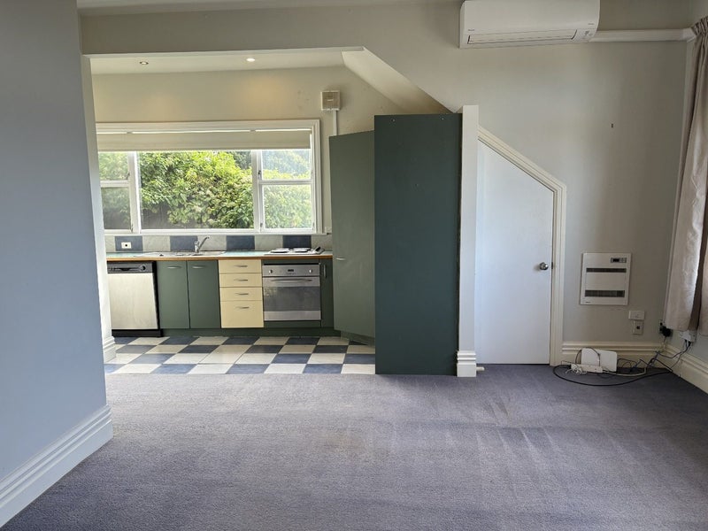 12 Hinau Road, Hataitai, Wellington - Carousel 1