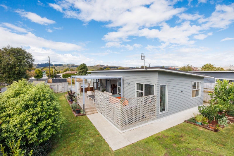 277 Cambridge Avenue, Ashhurst, Ashhurst - Carousel 2
