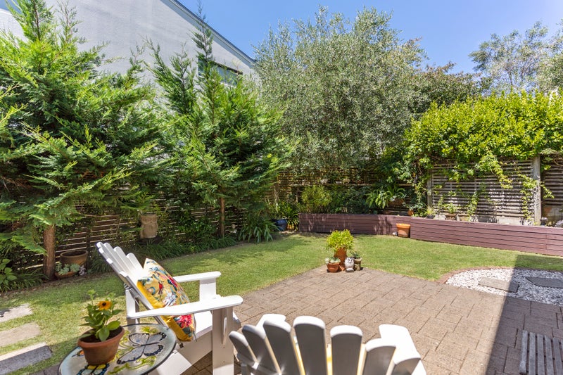 52 Gunner Drive, Te Atatu Peninsula, Auckland - Carousel 2