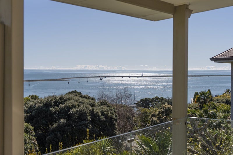 44 Fifeshire Crescent, Stepneyville, Nelson - Carousel 1