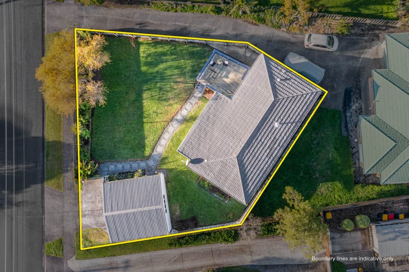 84 Glengarry Road, Glen Eden, Auckland - Carousel 32