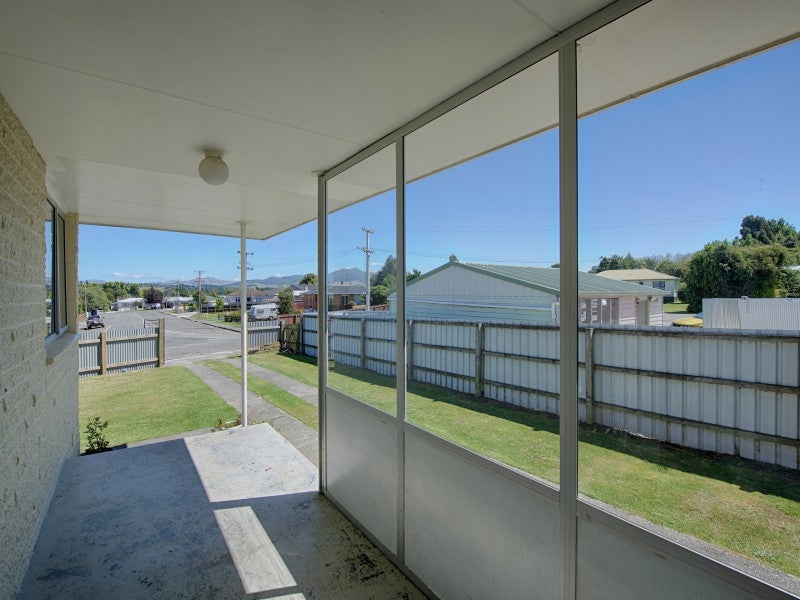 85 Walker Crescent, East Gore, Gore - Carousel 15