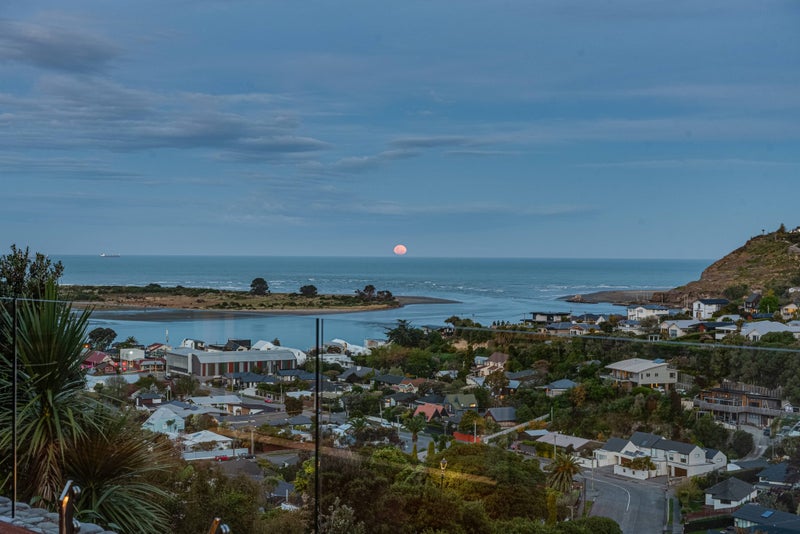 6 Challenger Lane, Redcliffs, Christchurch - Carousel 2