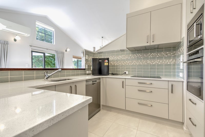 14 Gallery Grove, Flagstaff, Hamilton - Carousel 2