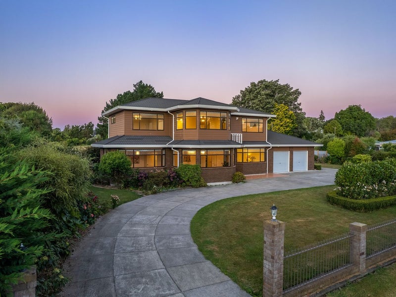 28 Gordon Place, Levin, Levin - Carousel 2
