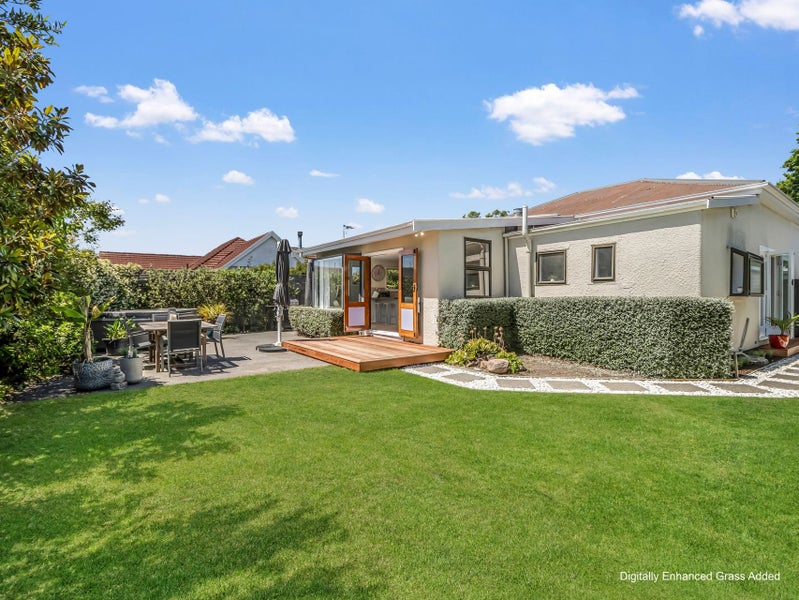 9 Richill Street, Belfast, Christchurch - Carousel 1