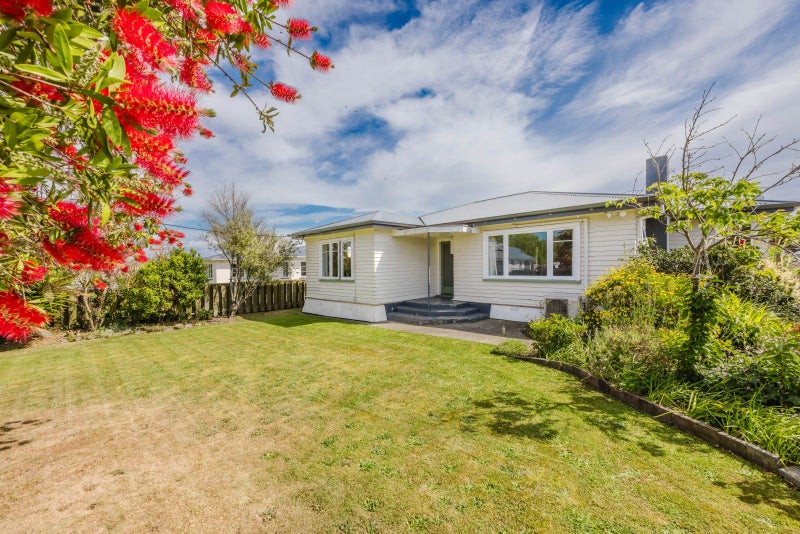 12 Woburn Street, Waipukurau, Waipukurau - Carousel 1