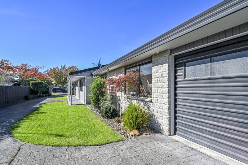 1217 Louie Street, Parkvale, Hastings - Carousel 2