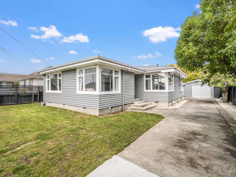 412 Breezes Road, Aranui, Christchurch - Carousel 1
