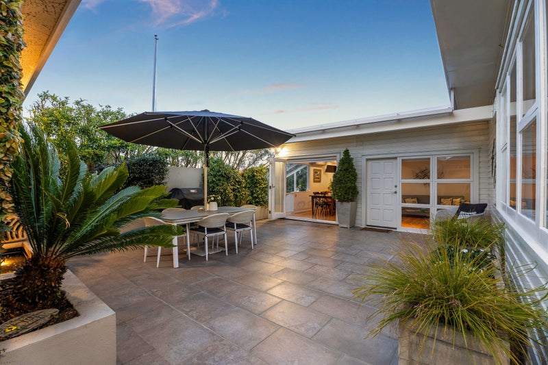 98 Allum Street, Kohimarama, Auckland - Carousel 1